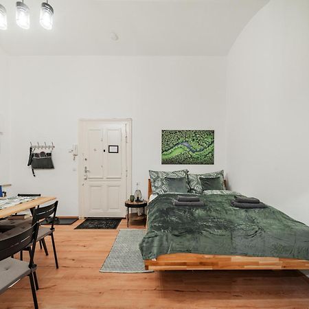 3 Bedrooms - 74Sqm - 10 Min. Inner City Wina Bagian luar foto